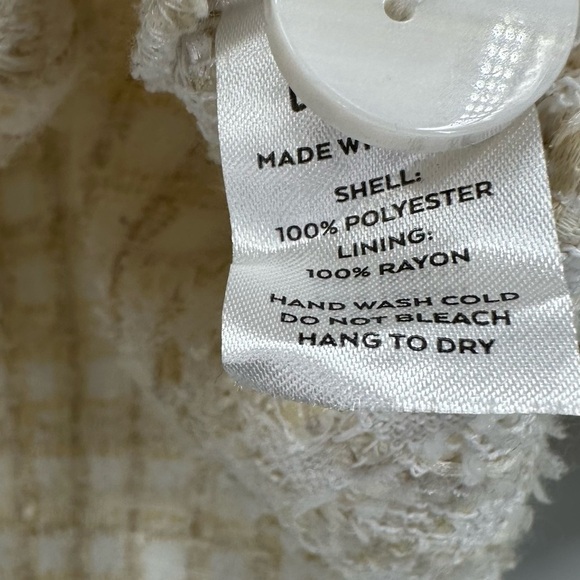 Lulu's Take Notes Ivory Plaid Tweed Shacket Fringe Trim Boucle Size Medium - Picture 9 of 9